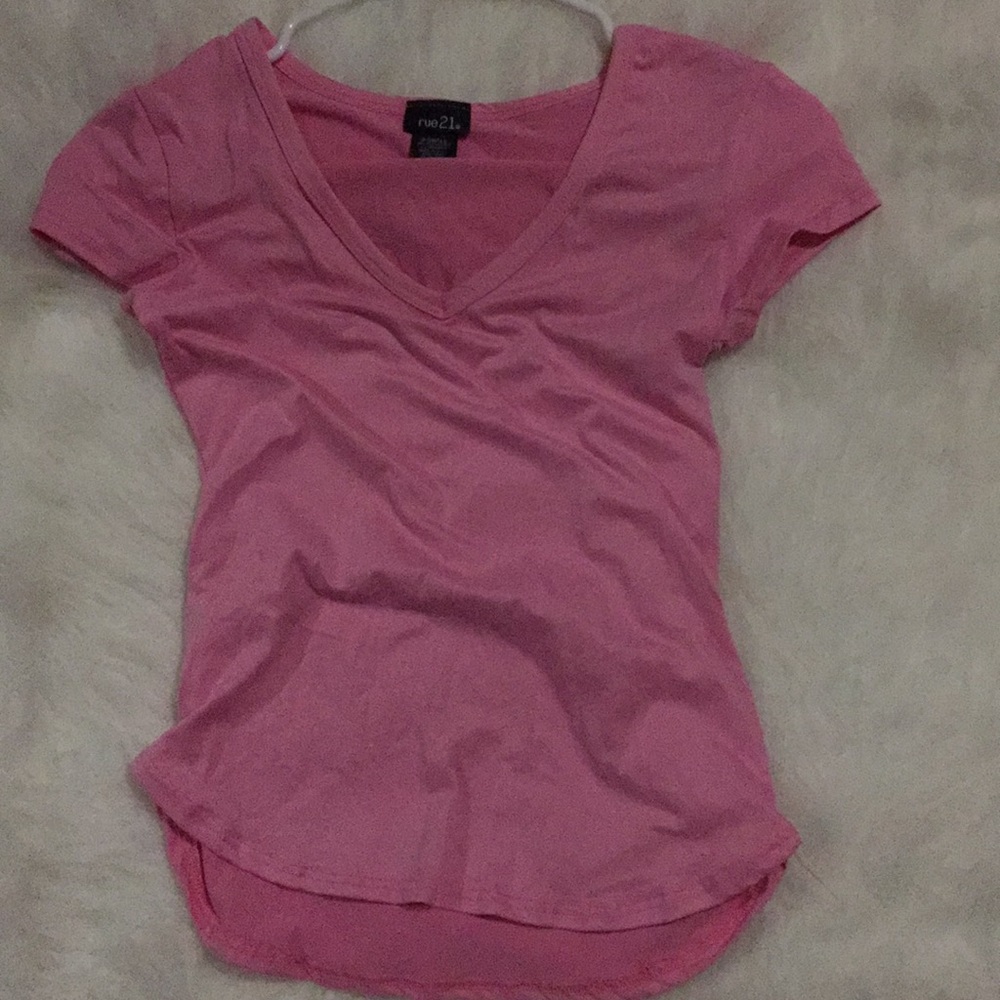 Pink top - Picture 3 of 3